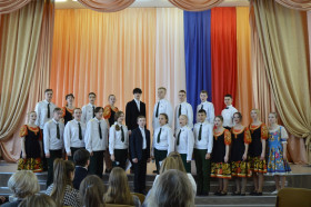 7 марта в МОУ &quot;СОШ 13&quot; г. Воркуты прошёл праздничный концерт.