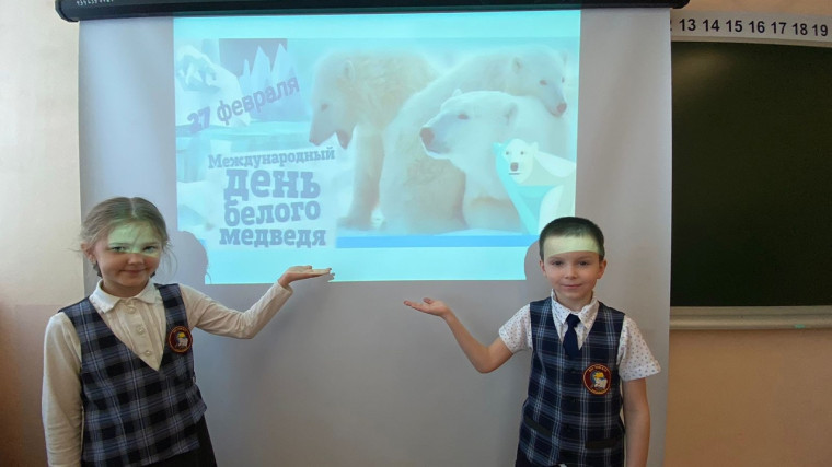 Ежегодно 27 февраля в мире отмечается​ Международный день полярного медведя ​ или, в более привычном русском варианте.