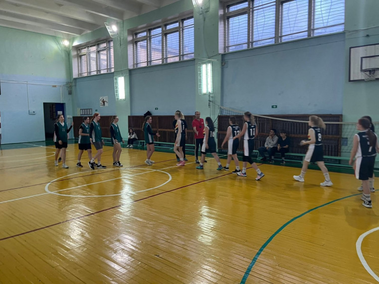 Начался муниципальный этап соревнований школьной баскетбольной лиги по «КЭС-баскету»..