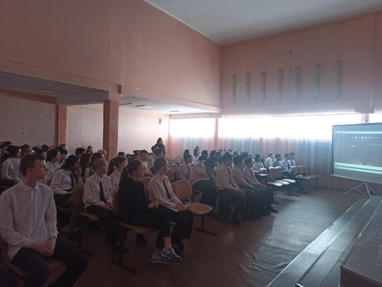 6 марта учащиеся 7а и 8 - 9 классов МОУ &quot;СОШ 13&quot; г. Воркуты приняли участие в мероприятии по профилактике дорожно-транспортного травматизма.